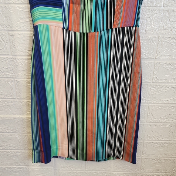 Diane Von Furstenberg Multi-Stripe Short Sleeve Mini Dress - Picture 5 of 10